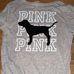VS pink grey tshirt